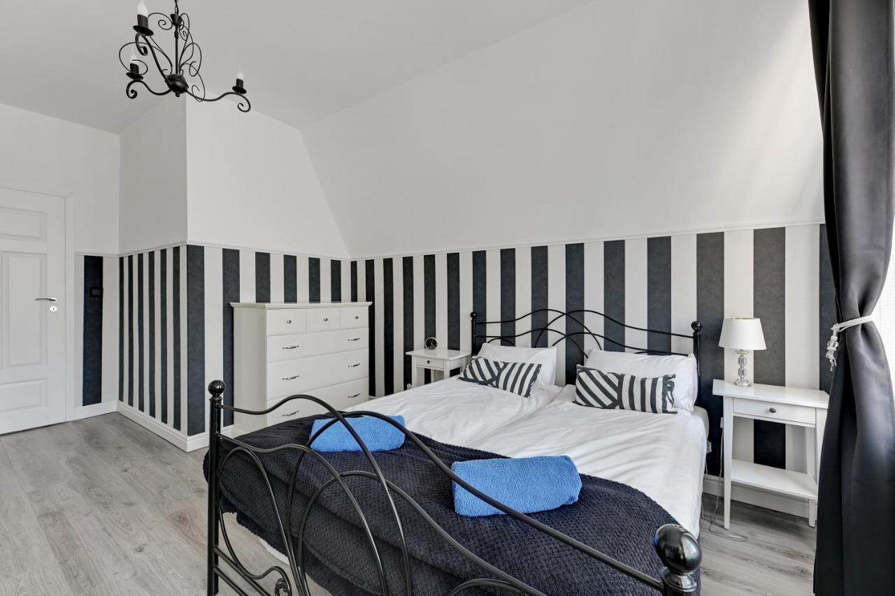Pola By Q4Apartments - Heart Of The Old Town Danzica Esterno foto